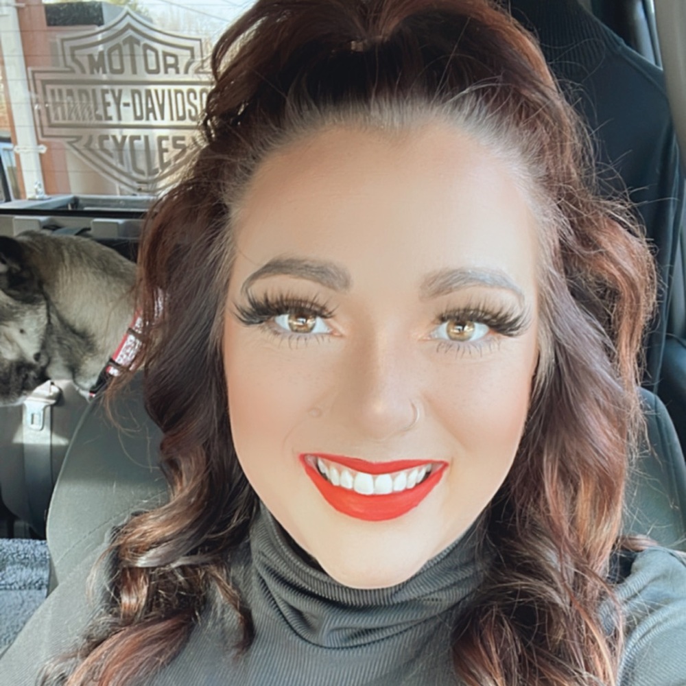 Meet your Posh Ambassador, Upscale CHIC✨❤️